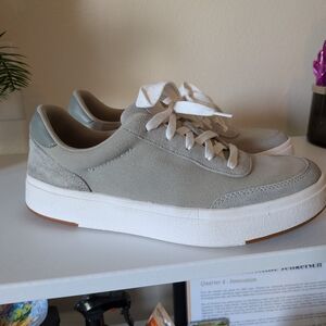 Kizik Prague Hands-Free Shoes - Women's 8 Wide / Men's 6.5 Wide